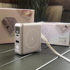 Yooxin 八合一MAX行動電源 香檳金